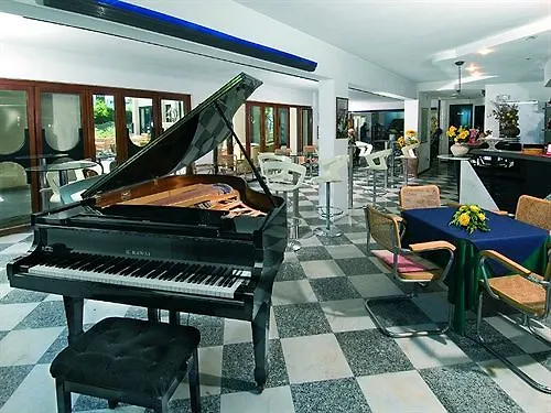Hotel Baltic Riccione-Fronte Mare Riccione
